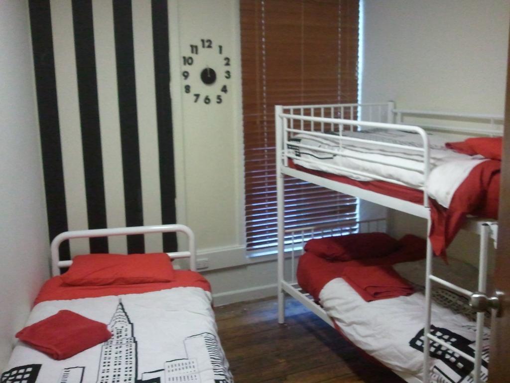 The Melbourne Connection Travellers Hostel Oda fotoğraf